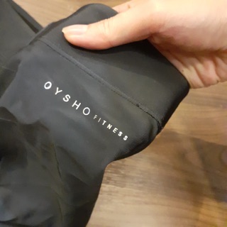 Quần tập Oysho