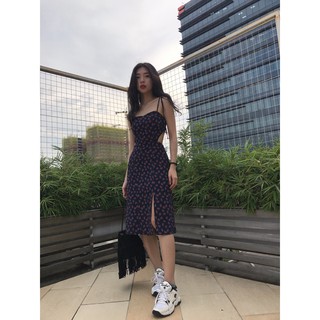 Đầm khoét eo nhún lưng - hoa