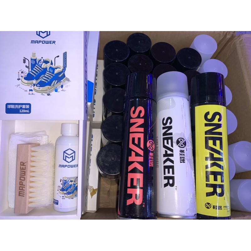 Chai xịt bọt tuyết làm sạch tẩy ố vàng giày Sneaker Hando 300ml