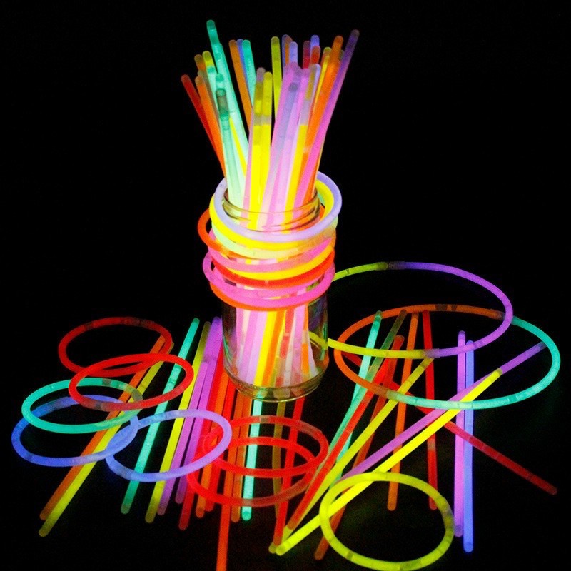 ĐỒ CHƠI, SẢN PHẨM GIẢI TRÍ HỘP 100 QUE PHÁT SÁNG DẠ QUANG LIGHTSTICK CHO NAM NỮ VÀ TRẺ EM
