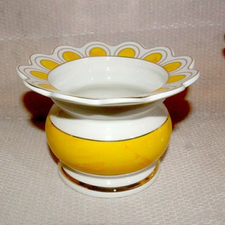 lư hương thờ cúng bàn thờ gốm sứ vàng có khay hứng tàn nhang