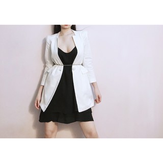 Khoác vest blazer 1 nút bọc tay lửng