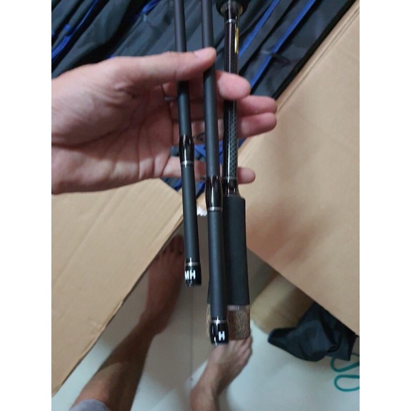Alo alo helo  Cần Câu lure 2 ngọn máy đứng/ máy ngang Hunting Black