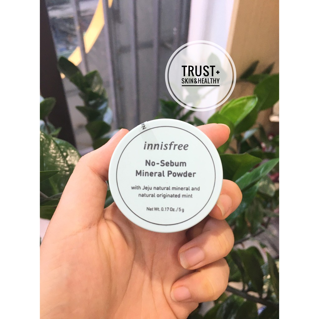 Phấn bột kiềm dầu Innisfree nhà TRUST