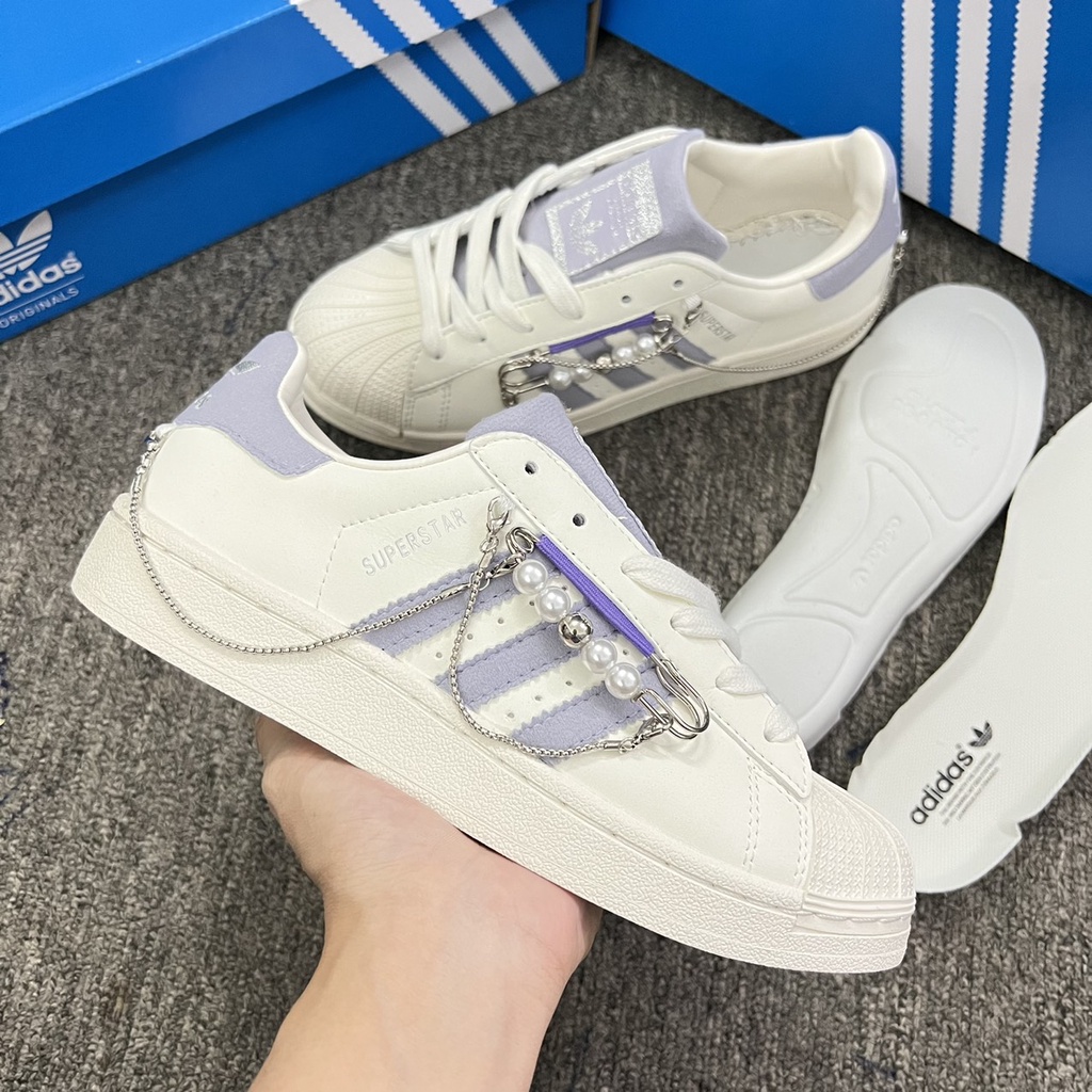 Giày sneakes Nam Nữ Trắng 𝑨𝒅𝒊𝒅𝒂s𝒔 𝑴𝒖̃𝒊 𝑺𝒐̀, Giày Thể Thao Das 𝑺𝒐̀ Ngọc trai Tím, Ngọc trai Vàng