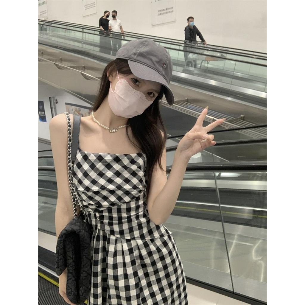 62917 Phong Cách Mới Đầm Hai Dây Kẻ Caro