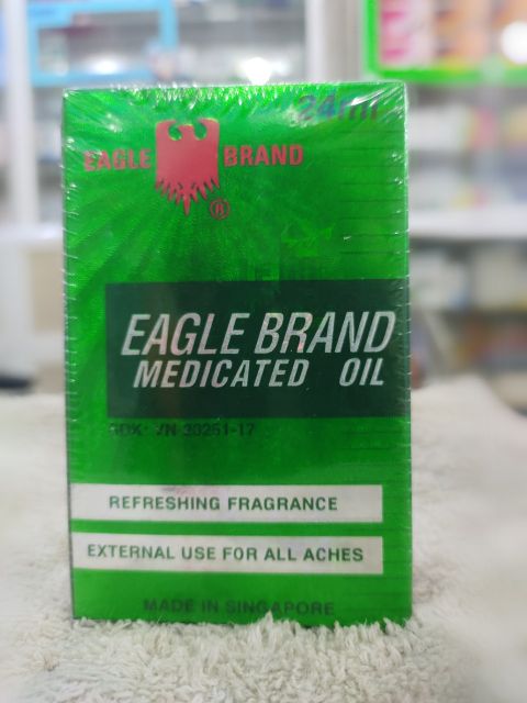 DẦU GIÓ XANH EAGLE BRAND MEDICATED OIL CHAI 24ml SINGAPORE