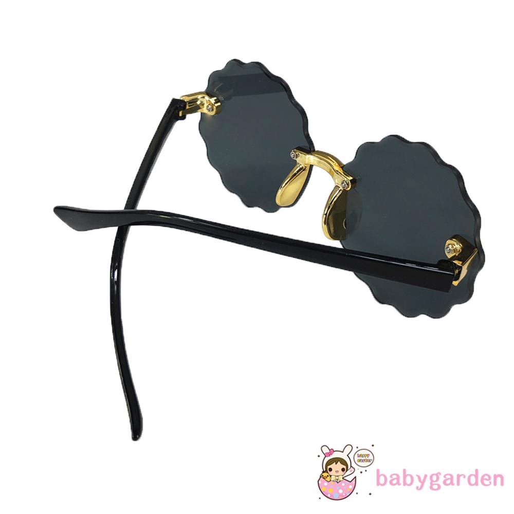 Kính Mát Hình Bông Hoa Xinh Xắn Cho Bé