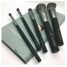 Laruce - Set Cọ Trang Điểm 5 Cây Laruce Essentials Brush Set