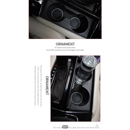 Miếng lót cốc xe hơi đính đá_Miếng lót ly ô tô gắn đá chống trượt, cách nhiệt | BigBuy360 - bigbuy360.vn