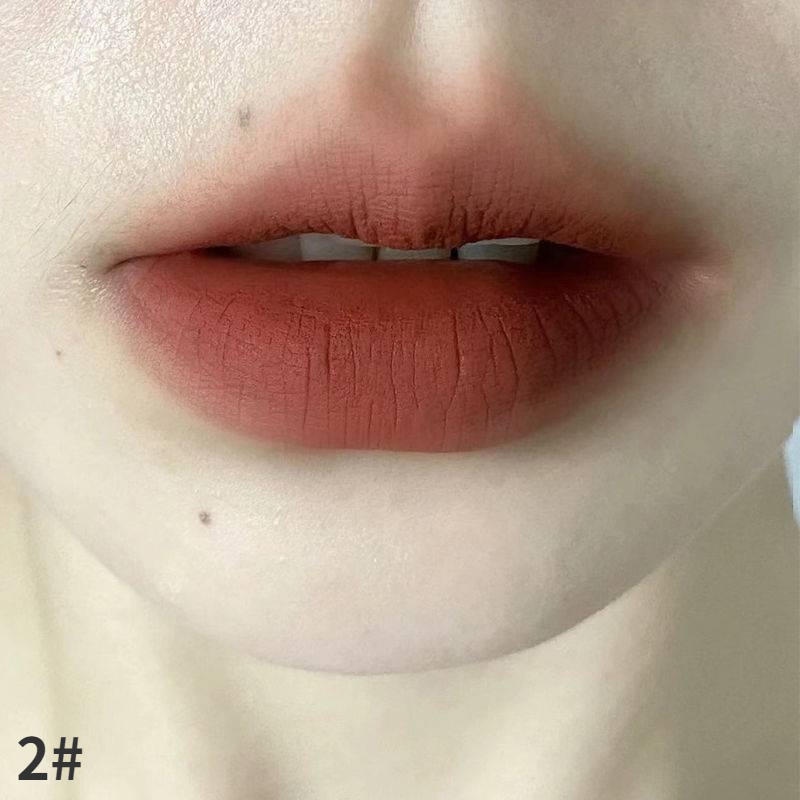 Son Kem Màu Nude Nuôi Dưỡng Môi Không Thấm Nước