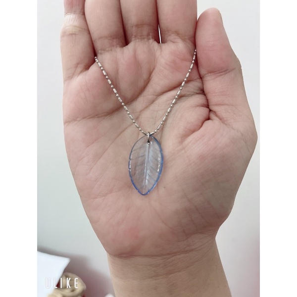 Dây mặt chiếc lá.