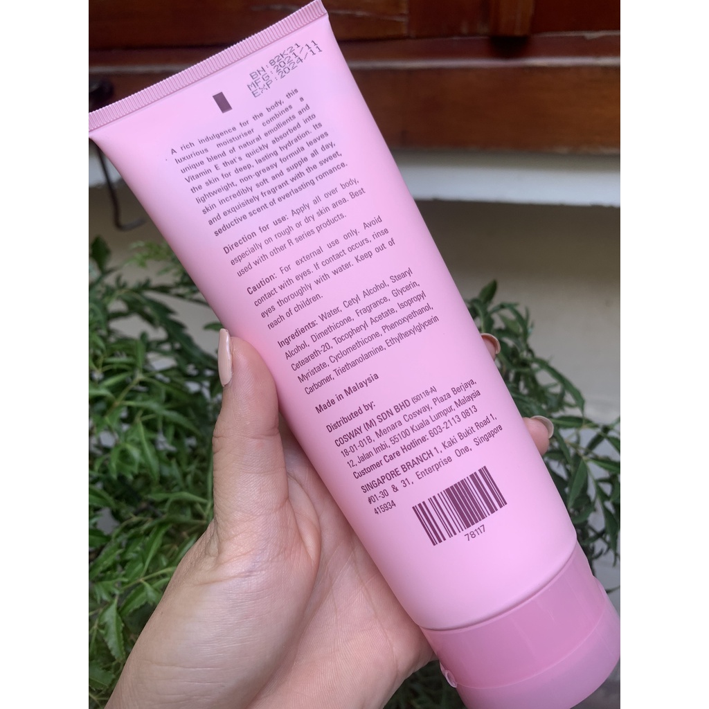 Dưỡng Thể Hương Nước Hoa Designer Collection Rseries Hand & Body Lotion 200ml