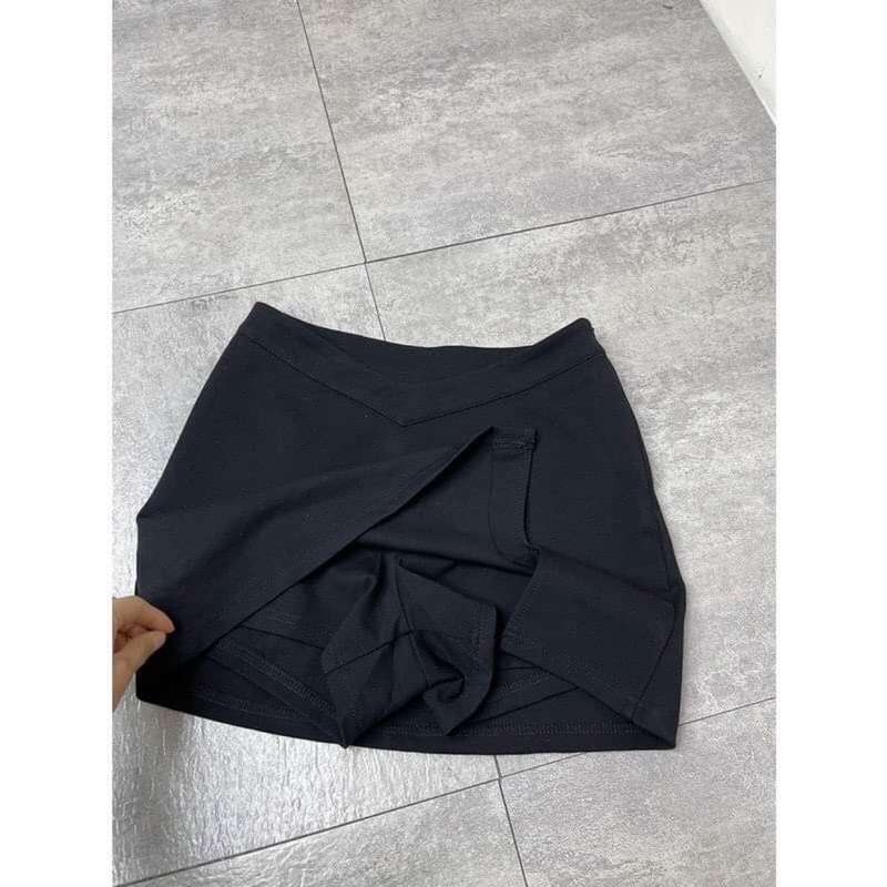 Chân Váy Cony xẻ đùi co giãn tốt- có quần trong CV10