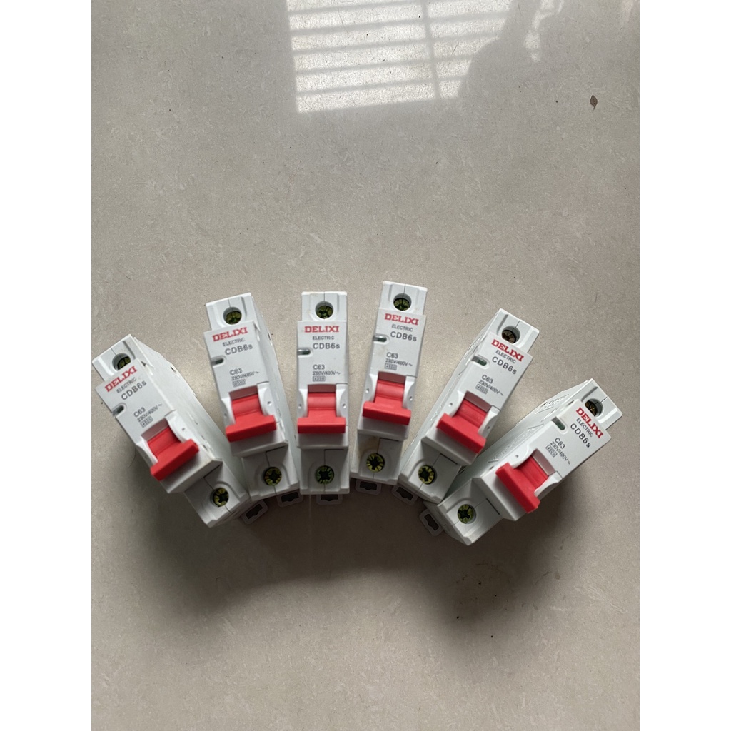 Cầu Dao Tự Động CB Tép 1 Pha 1 Cực 10A Đến 63A Delixi, Hàng Chất Lượng - BH 12 Tháng