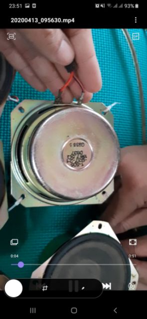 1 cái loa Sony 7.5ôm 15w 10cm rã từ súp tivi zin theo máy. 589nhattao