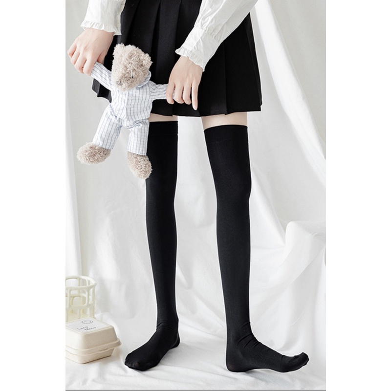 Đôi vớ FHYL cổ cao vải nhung mỏng màu đen/ trắng thời trang mùa hè dành cho nữ