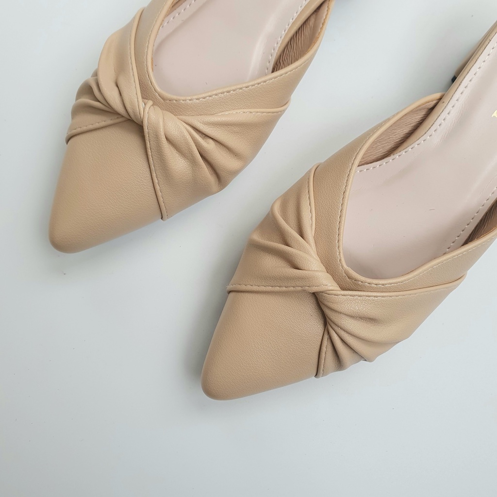 Giày sục nữ cao gót mũi nhọn HT.NeO gót vuông cao 5 phân da mềm phong cách thời trang công sở - 4423