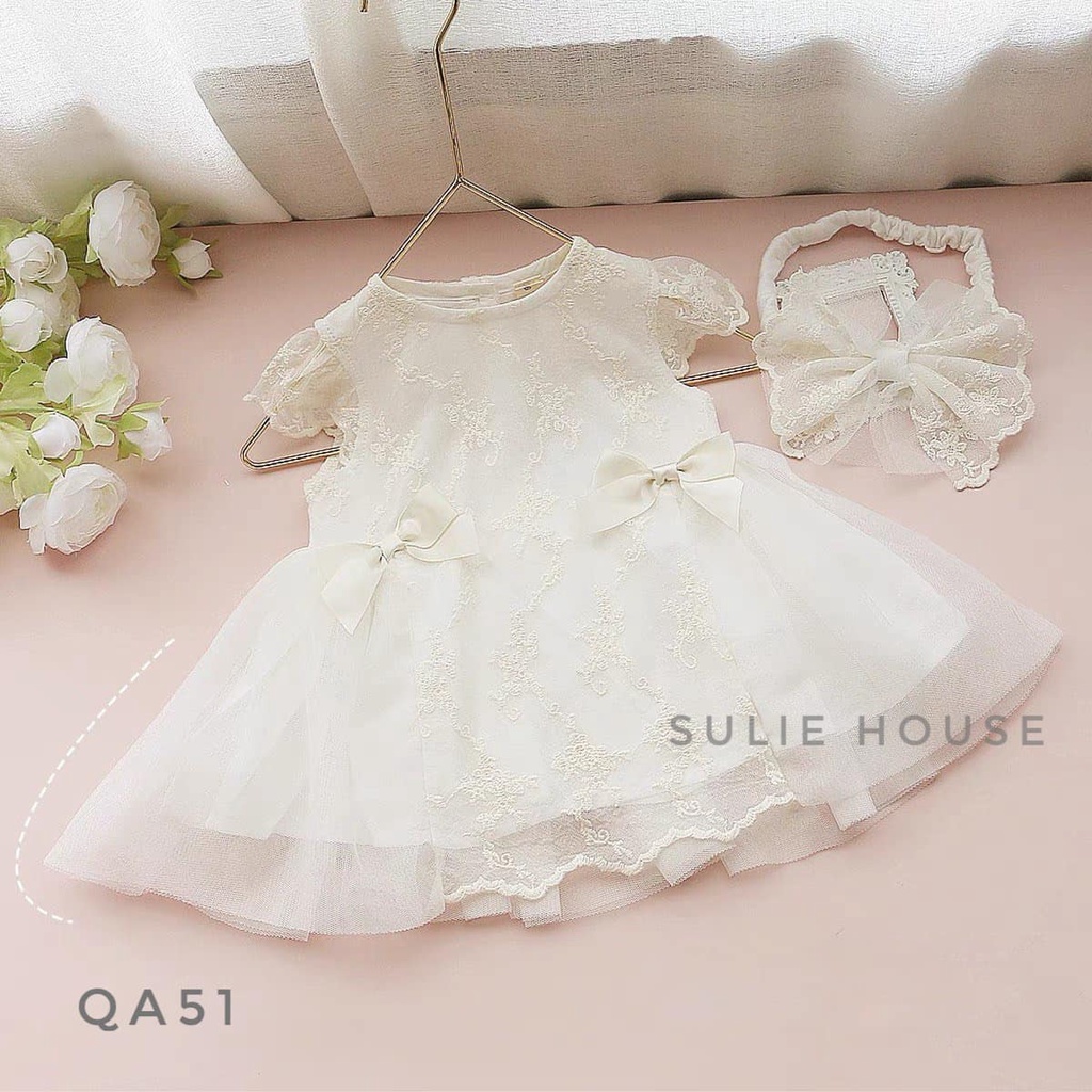 Set váy ren trắng nơ kèm băng đô - QA51
