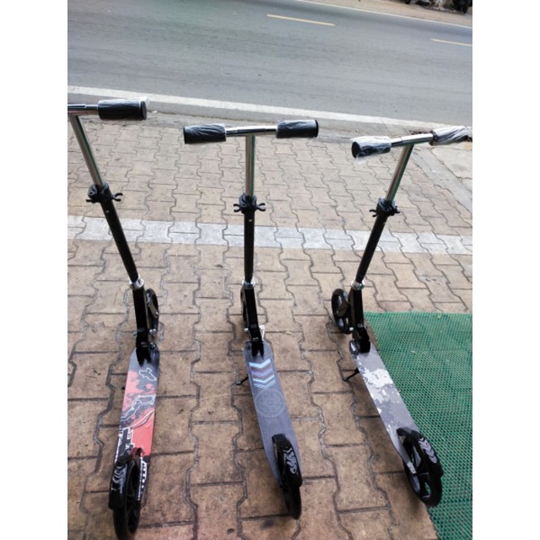 Xe trượt scooter dành cho bé từ 8 tuổi trở lên và người lớn