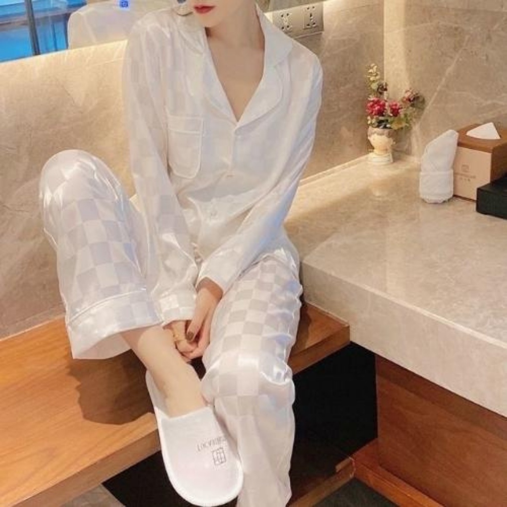 Bộ Pijama Chất Lụa Gấm Tay Dài- Quần Dài