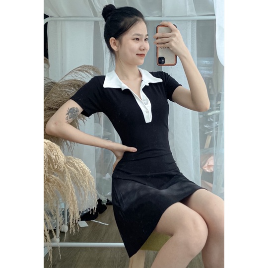 body đen from chữ A có cổ viền trắng | BigBuy360 - bigbuy360.vn