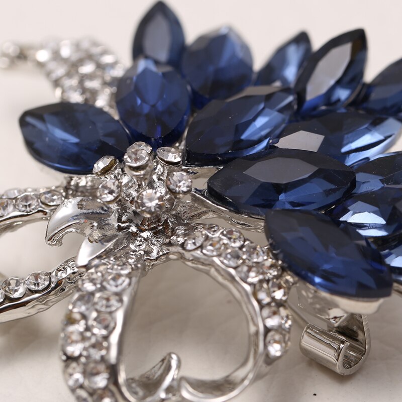 Ghim Cài Áo Hình Hoa Đính Đá Pha Lê Xanh Dương Thời Trang Cho Nữ