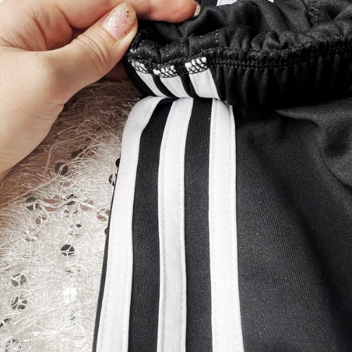 Quần ba sọc jogger, form rộng thể thao nam nữ, quần lưng thun WIND, sọc cạp cao dạo phố