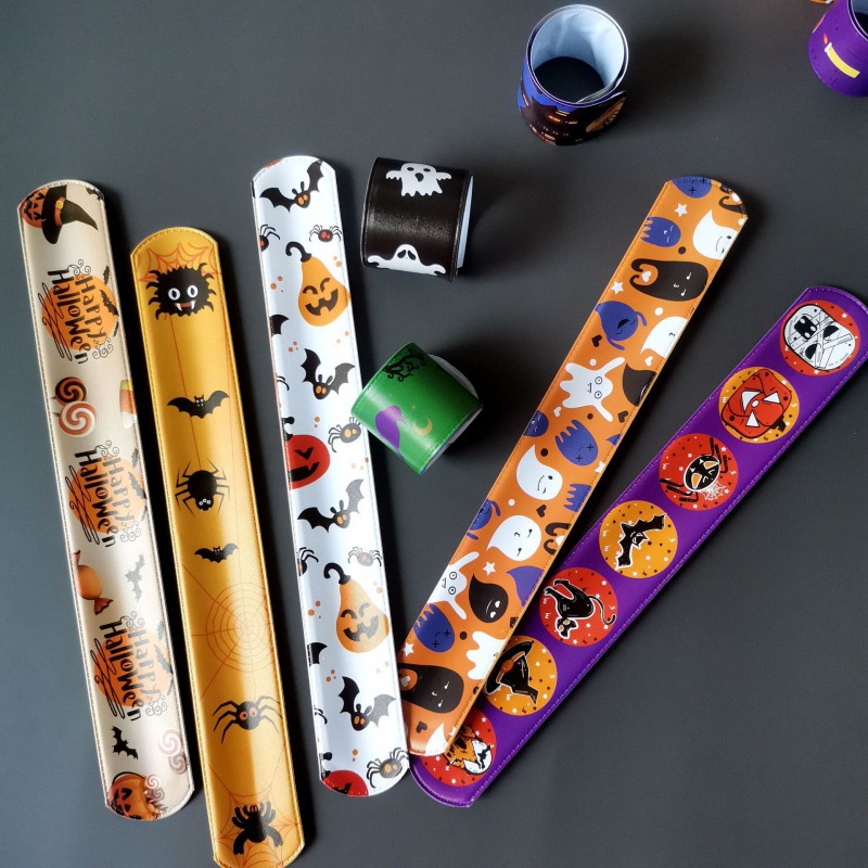 Vòng tay in hình ma quỷ/ bí ngô hoạt hình vui nhộn sáng tạo cho Halloween