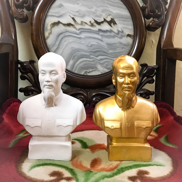 Tượng Bác Hồ thạch cao  (màu trắng, nhũ đồng)