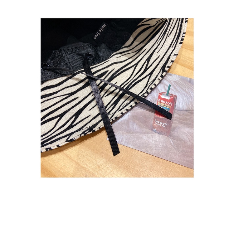 Nón Vành Rộng In Họa Tiết Ngựa Vằn Phong Cách Đường Phố Thời Trang Xuân Thu Cho Nữ