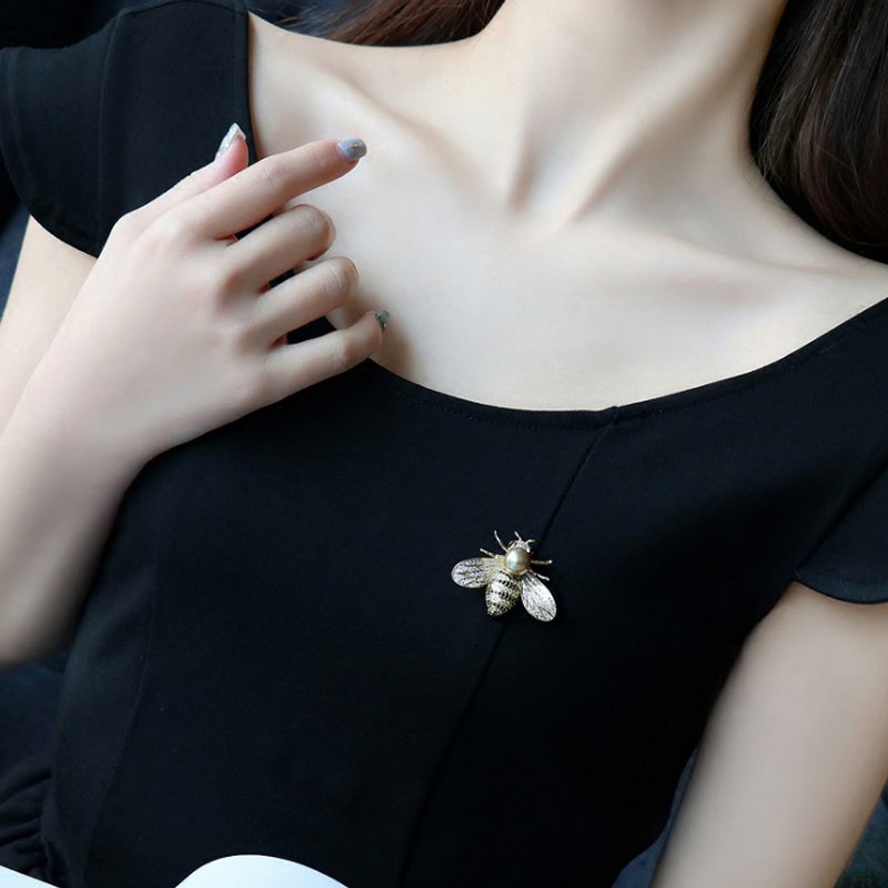 Ghim Cài Áo Hình Chú Ong Đính Đá Pha Lê Độc Đáo Thời Trang Cho Nữ