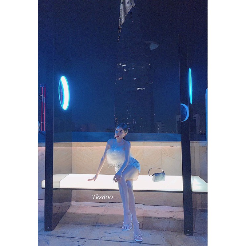 Sét áo lông và chân váy đính đá