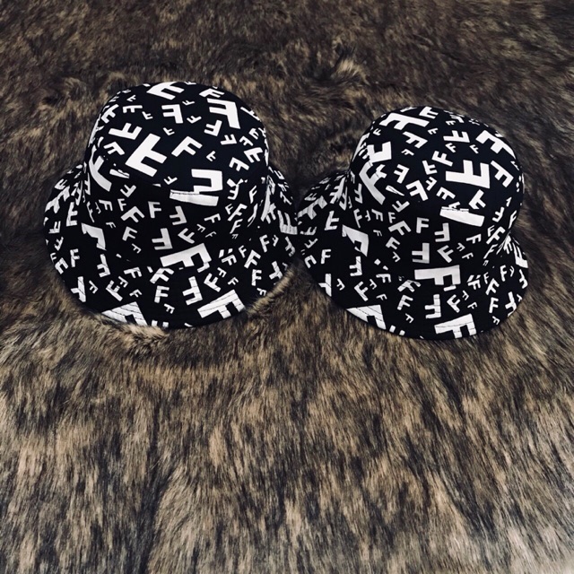 NÓN BUCKET - chữ F in full