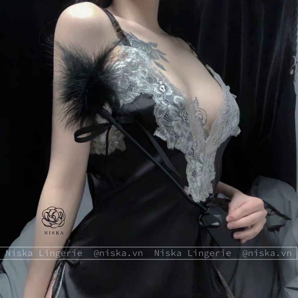 Đầm ngủ xẻ tà satin (2 phiên bản màu) - Mã D124