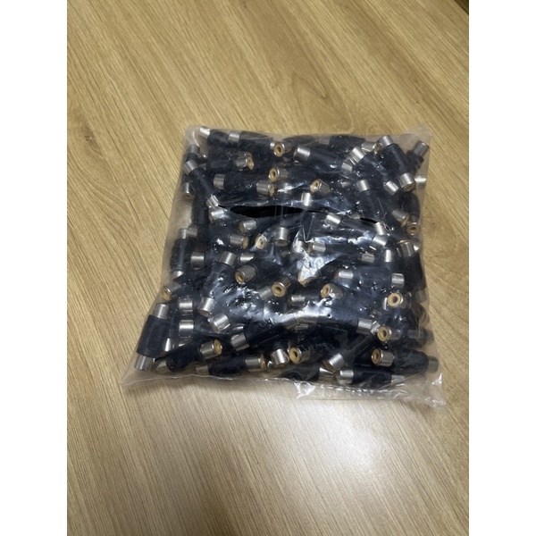 rắc nối AV