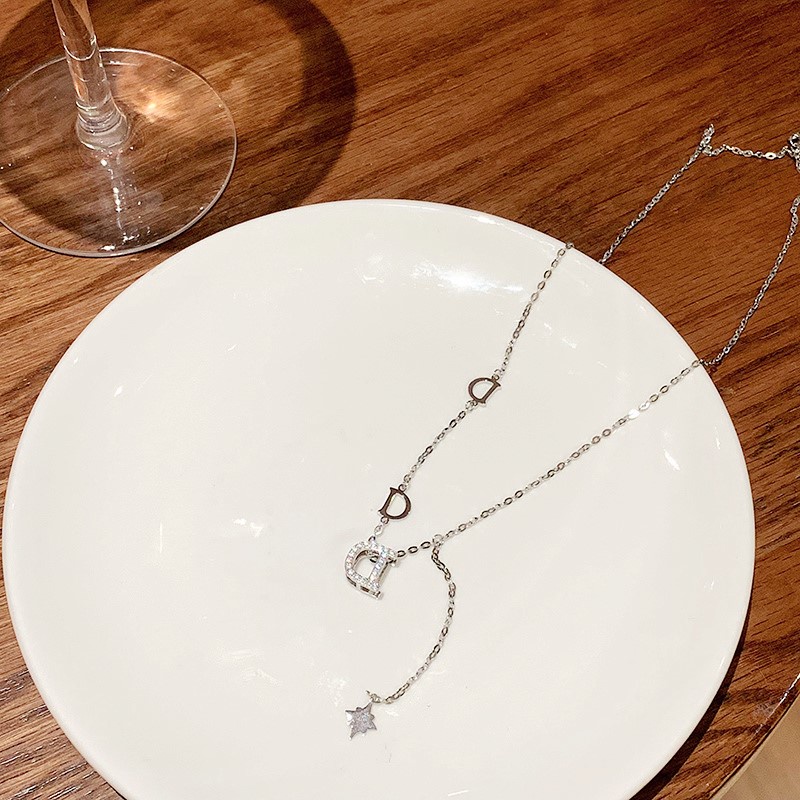 Vòng cổ Thép Titan Mặt Chữ Hello Đơn Giản Chất Lượng Cao