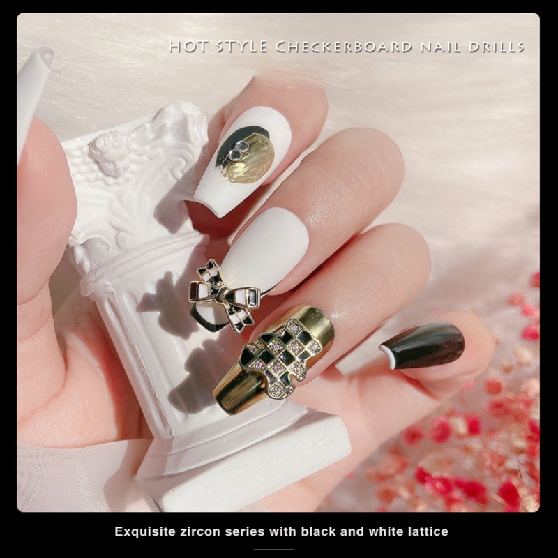 Youyo Set 3 Phụ Kiện Trang Trí Móng Tay Nghệ Thuật Họa Tiết Da Báo / Gấu / Trái Tim / Thắt Nút Cho Cửa Hàng