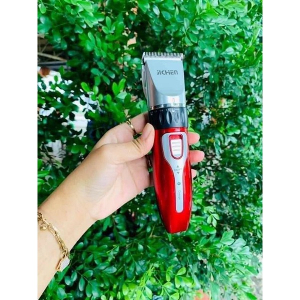 Tông đơ cắt tóc  MẪU MỚI  tông cơ cắt tóc sử dụng lưỡi cắt nhanh chóng, đảm bảo an toàn cho người dùng, và trẻ nhỏ