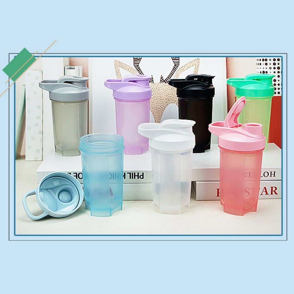 Bình lắc protein thể thao thể hình 500ml bằng nhựa có vạch đo chống rò rỉ tiện dụng kèm 1 bóng khuấy bằng thép không gỉ