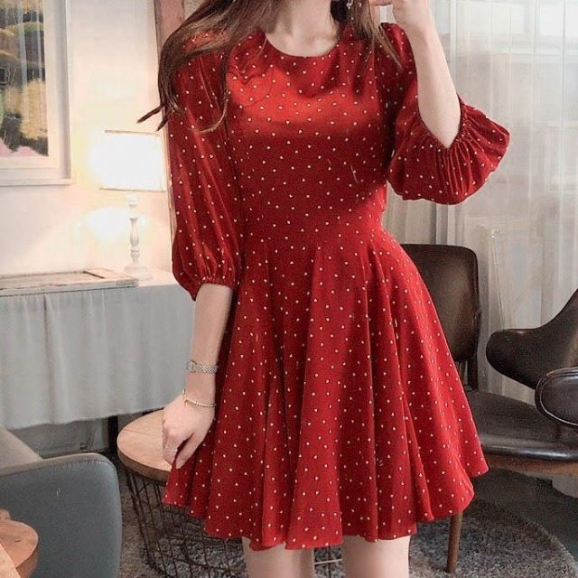 ĐẦM BI ĐỎ TAY LỠ