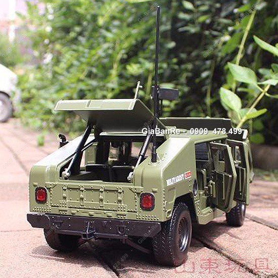 Xe Mô Hình Sắt Xe Quân Sự Hummer Tỉ Lệ 1:18 - 9999