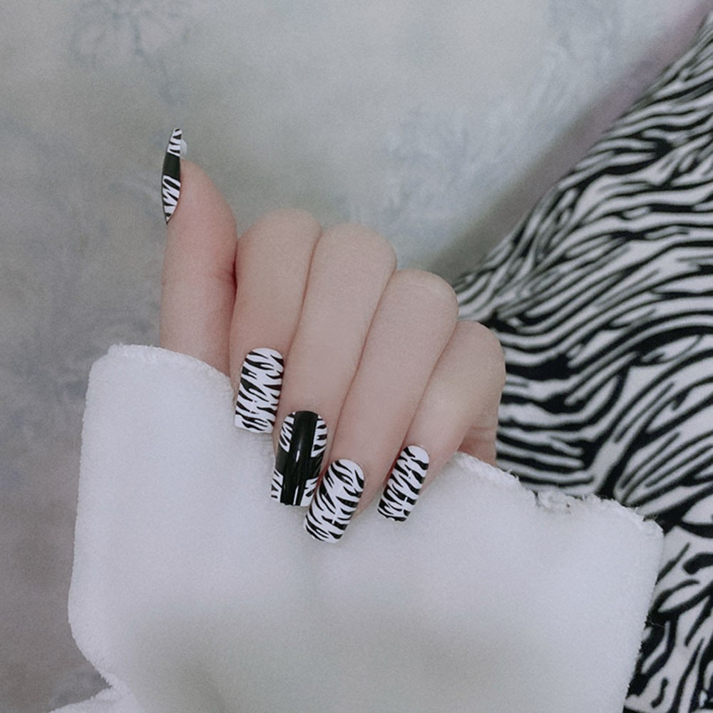 Set 24 Móng Tay Giả Thời Trang Cho Nữ