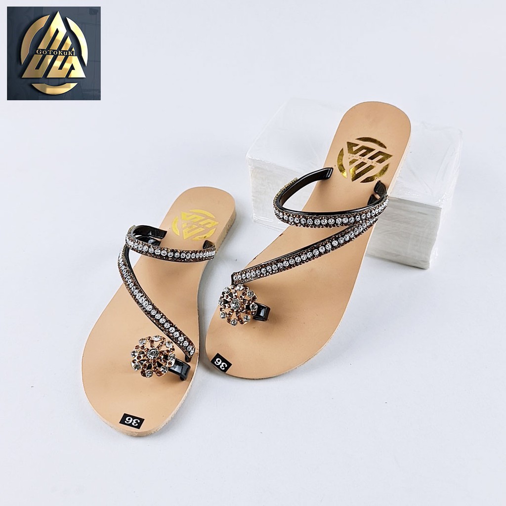 Dép xỏ ngón nữ quai chéo đính đá GoToKuKi cực dễ thương DB_06