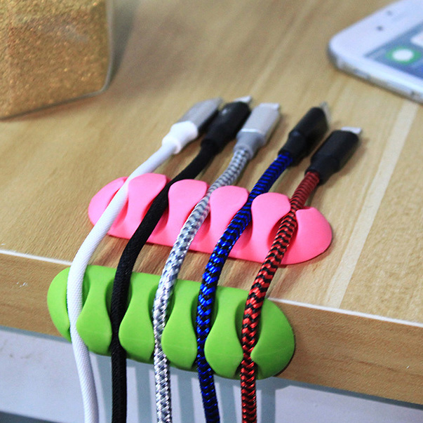 Kẹp giữ dây cáp 5 lỗ tiện lợi