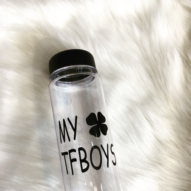 Bình nước thần tượng TFBoys