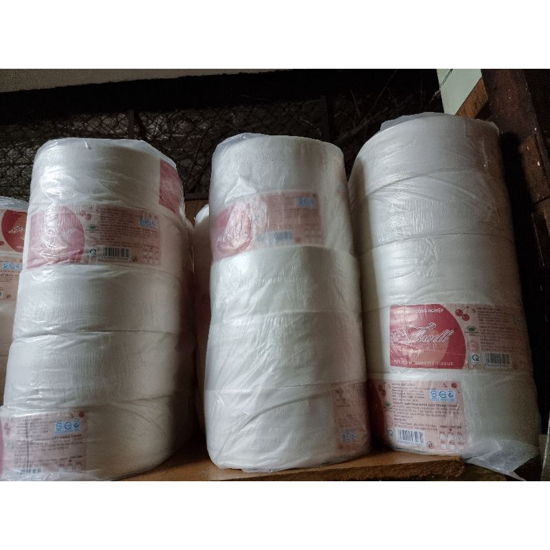 [Hỏa tốc tphcm] 30 cuộn giấy vệ sinh Silkwell 700g/cuộn