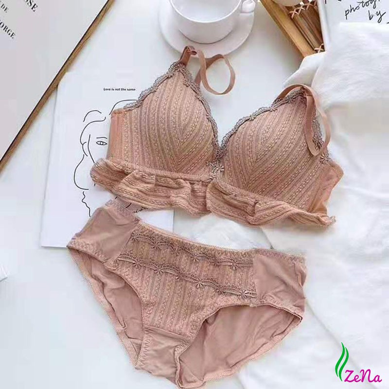 Bộ Đồ Lót Thổ Cẩm Cài Trước Siêu Đẹp Mẫu Mới ZE057 | BigBuy360 - bigbuy360.vn
