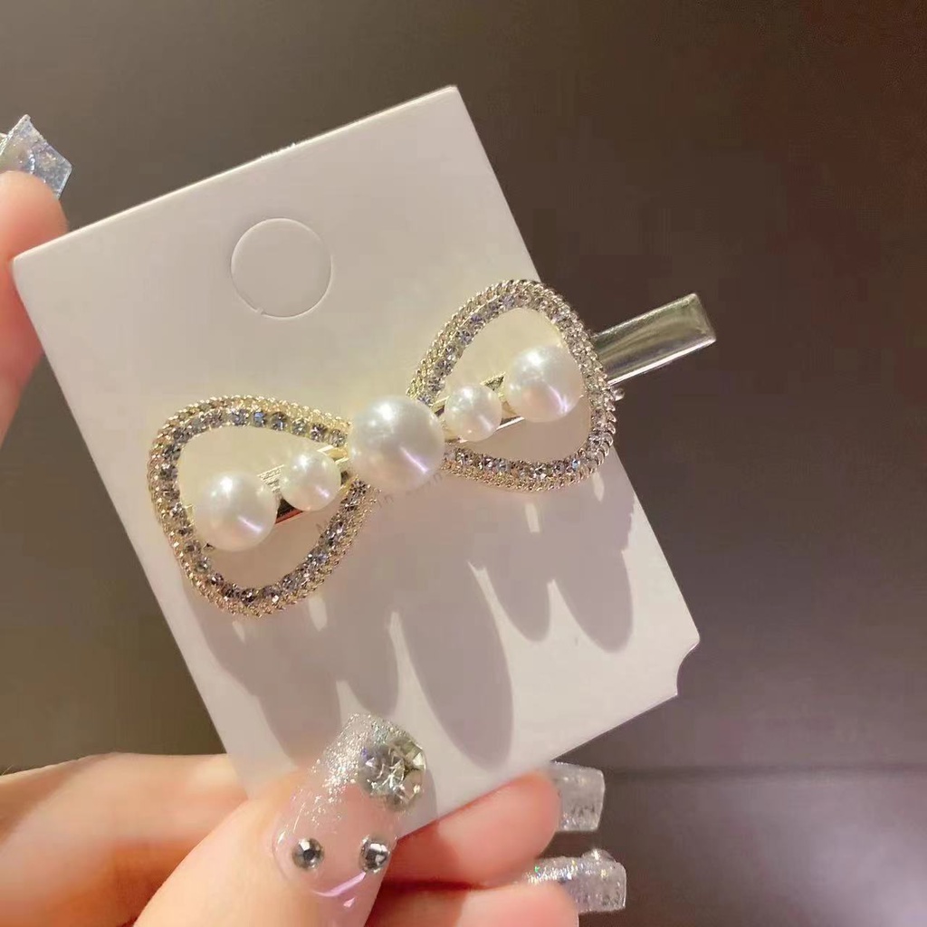 Kẹp Tóc Hình Chuột Mickey Đính Đá Ngọc Trai Thiết Kế Mới Thời Trang Theo Phong Cách Hàn Quốc