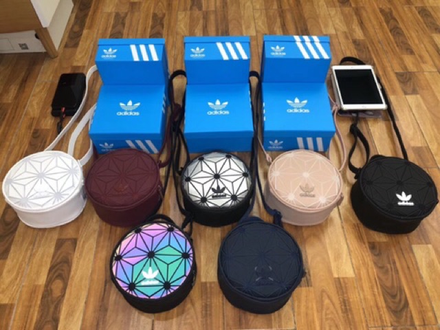 Túi đeo chéo AD 3d tròn mới